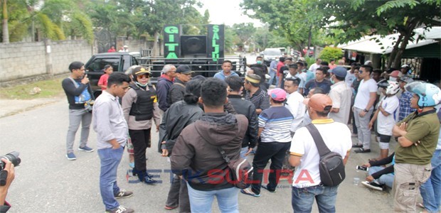 Demonstrasi Hasil Pilwali Kota Baubau