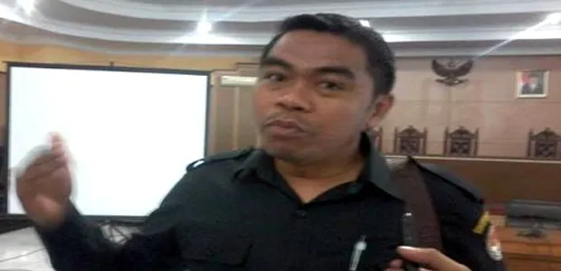 Hamiruddin Udu Ketua BAwaslu Sultra