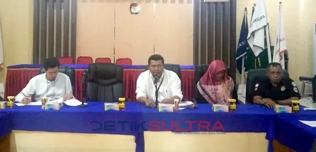 Konferensi Pers Komisioner KPU SUltra