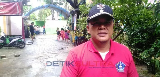 Lurah Kampung Salo Budi Utomo