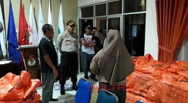 kapolres konawe akbp muhammad nur akbar meninjau pelipatan suara