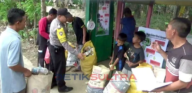 Polisi Pendiri Bank Sampah di Kolaka