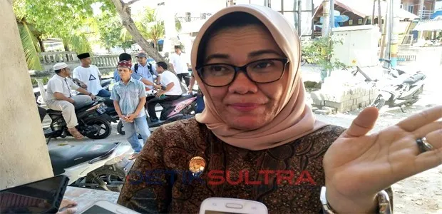 Wakil Bupati Wakatobi, Ilmiati Daud.