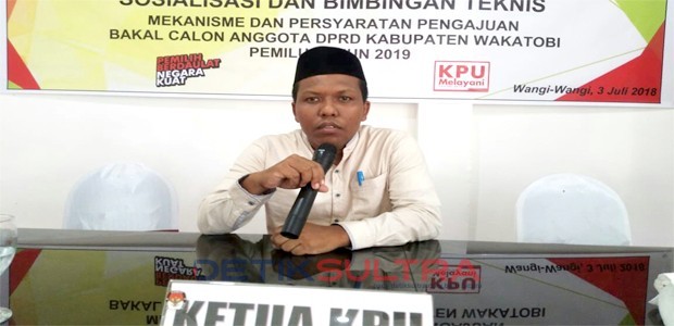 Ketua KPU Kabupaten Wakatobi Abdul Rajab
