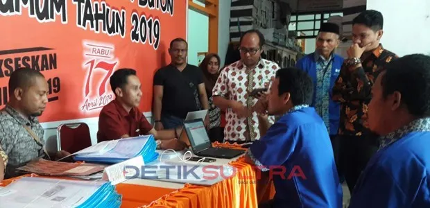 Komisioner KPU Buton