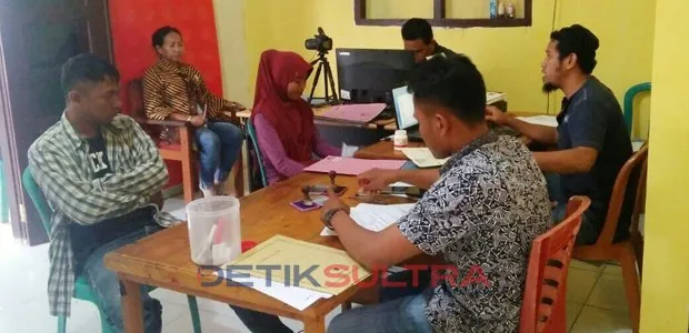 Caleg Mengurus SKCK di Polres Buton