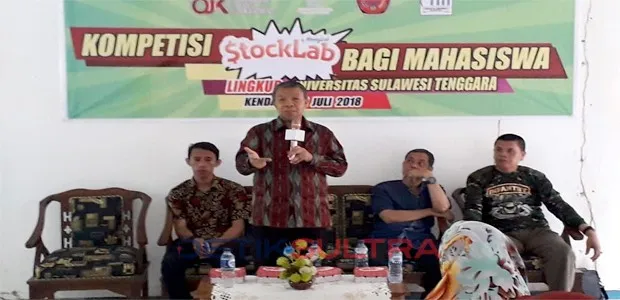 Rektor Unsultra, Prof. Dr. Andi Bahrun, M.Sc. Agic saat membawakan sambutan.