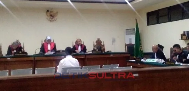 Saksi Ahli dalam sidang tipikor dugaan korupsi adik kandung ali mazi