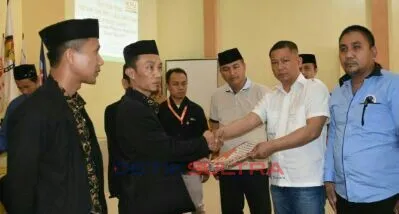 serah terima berita acara pleno kpu konawe