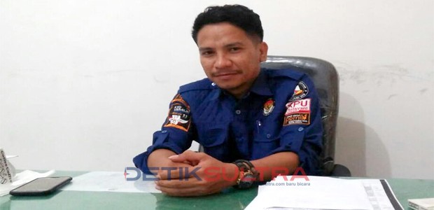 Hikarni Ali Komisioner KPU BUton