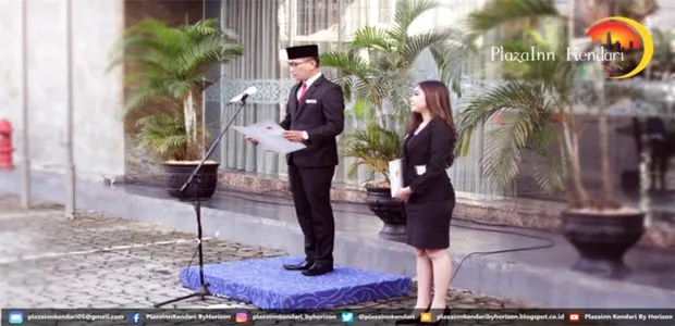 Upacara HUT RI di Plaza Inn