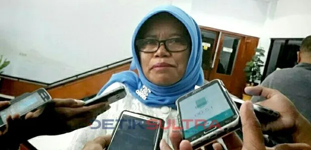 Asridah Mukaddim, Dirut RSUD Kota Kendari