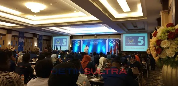 Ali Mazi Gubenur SUltra
