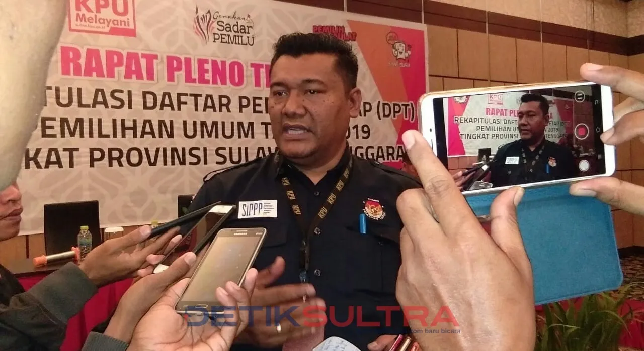 ketua kpu sultra la ode abdul natsir