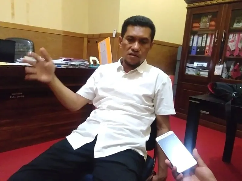 Ketua KPU Kota Kendari Jumwal Saleh