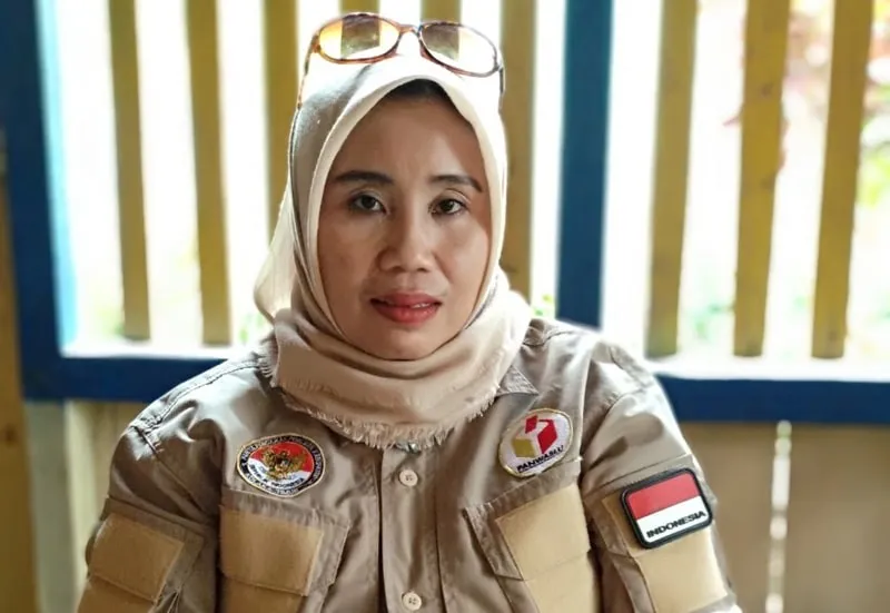 Ketua Bawaslu Koltim Nur Rakibe