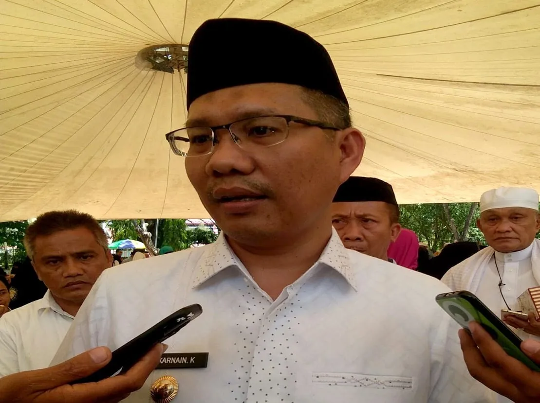 Plt Walikota Kendari Bantu Korban Gempa Palu Donggala