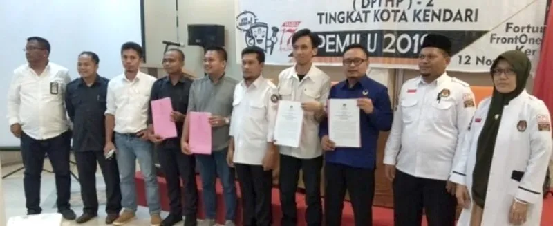 Anggota KPU bersama Anggota Bawaslu