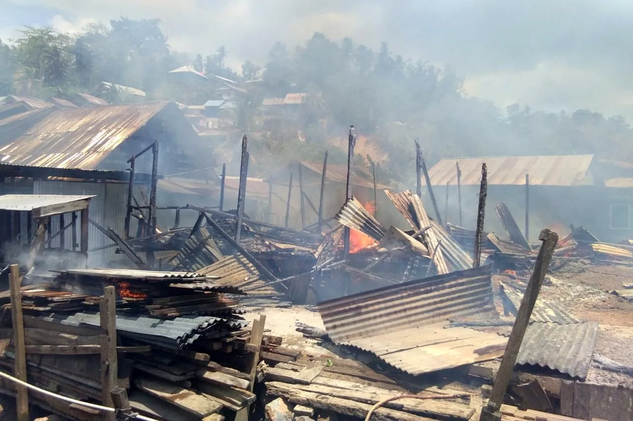 Kebakaran RUmah di Kota Lama Kendari