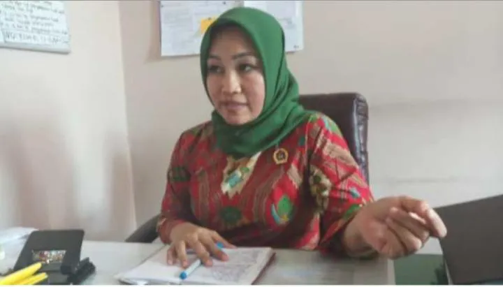 Anggota KPU Kabupaten Konsel, Asriani