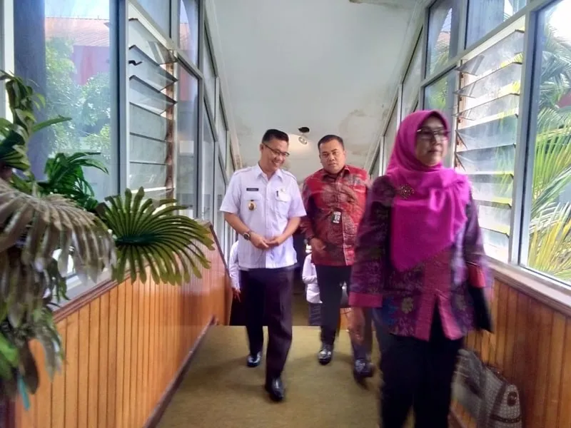 KPK Sambangi Pemkot Kendari
