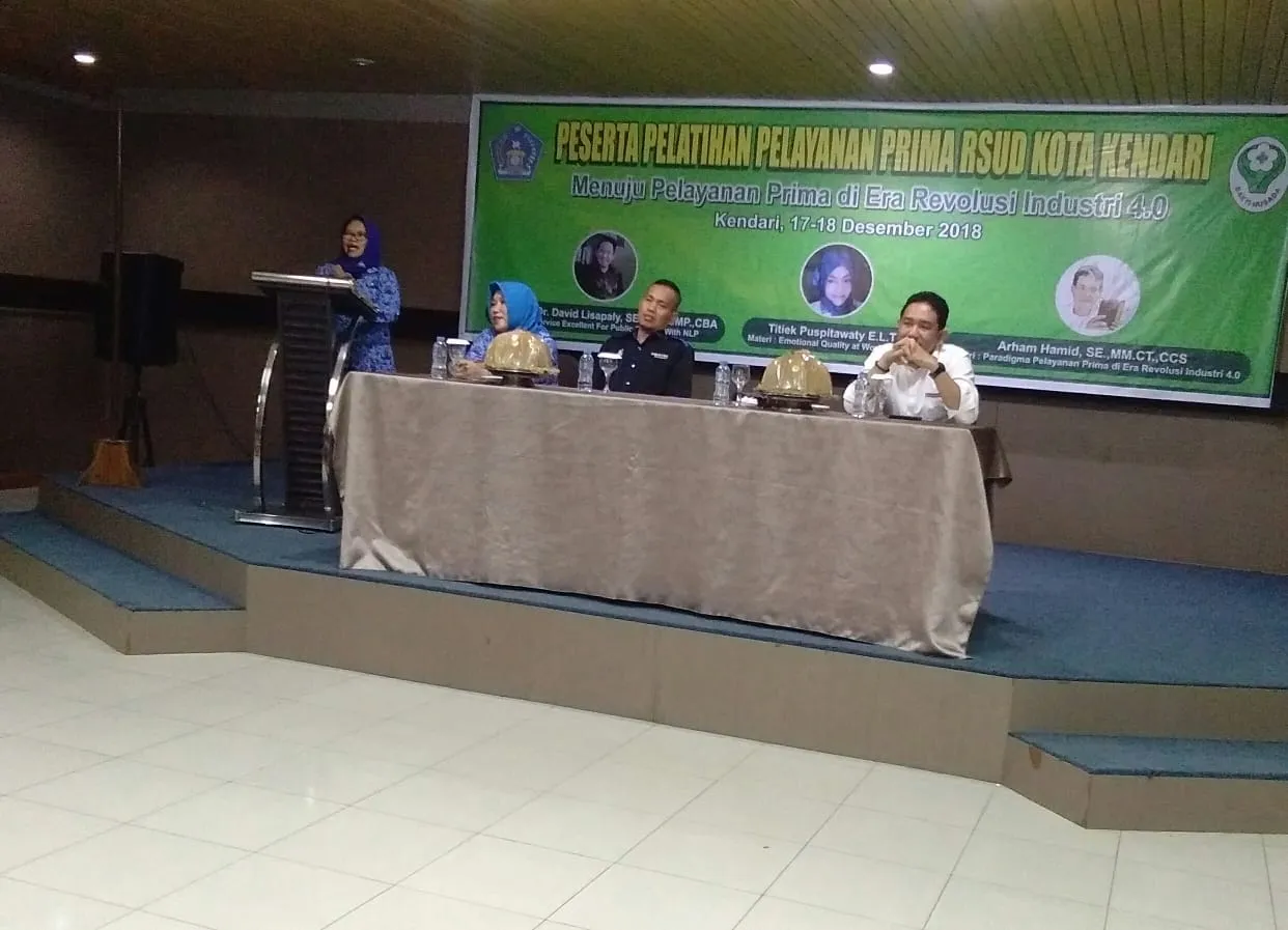 Tingkatkan Pelayanan Prima, RSUD Latih Tenaga Medis