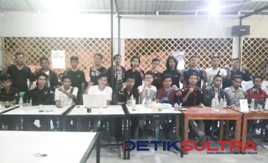 Sepuluh forum lembaga yang tergabung dalam Front Rakyat Sultra