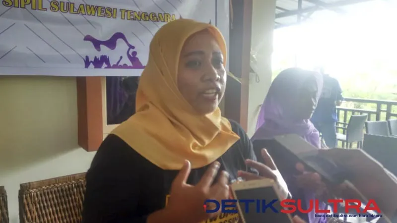 Hasmida Karim.