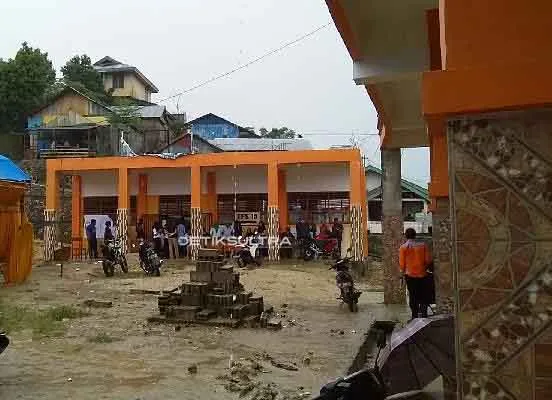 Sejumlah TPS Dievakuasi Karena Hujan Saat Pencoblosan Ulang