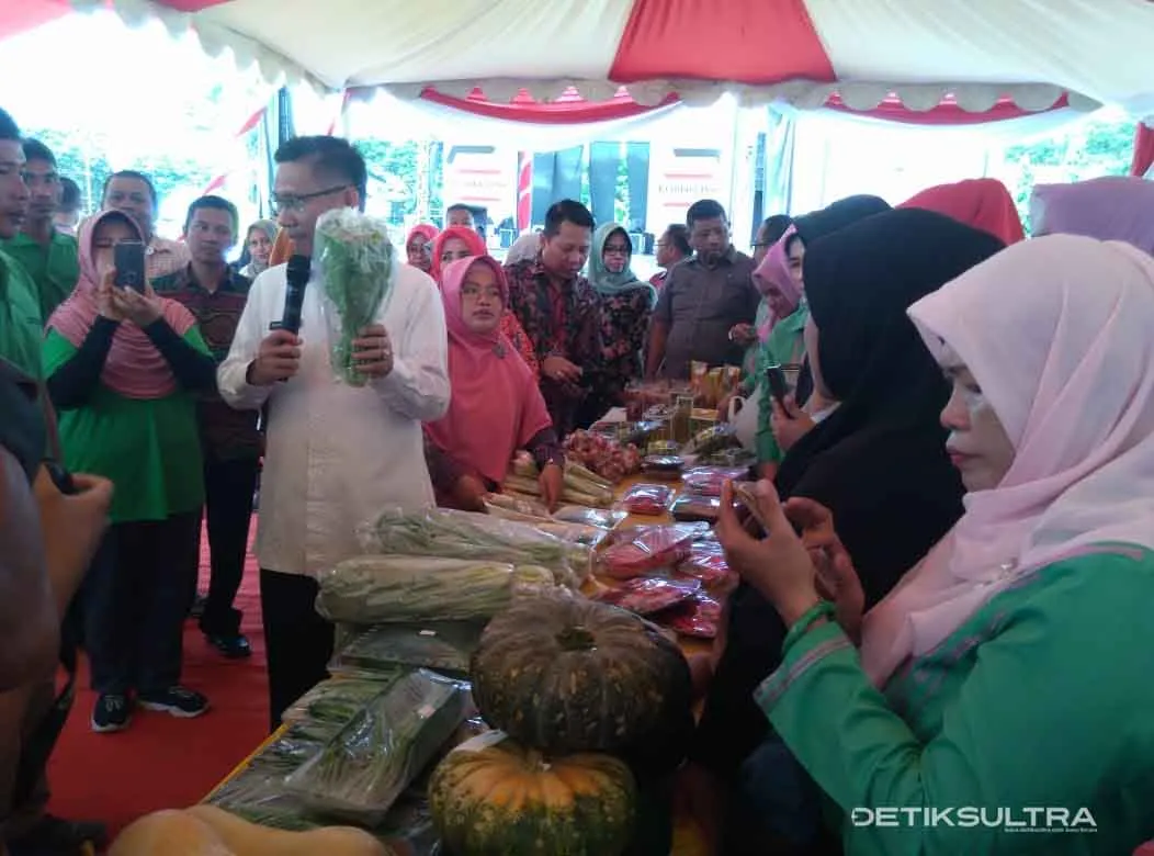 Kepala OPD Borong Produk Petani