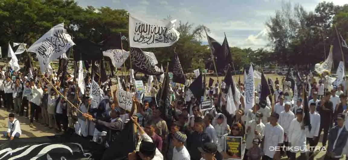 Ratusan Umat Muslim Gelar Aksi Sambut Ramadan
