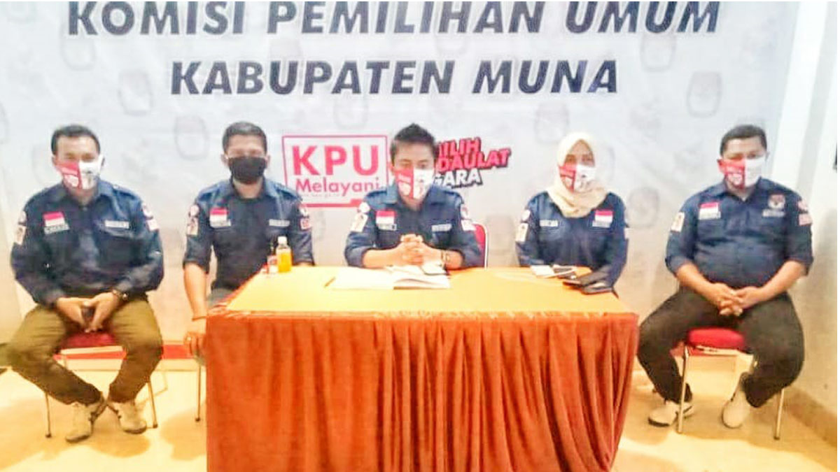 Photo of KPU Muna Tetapkan Rusman-Bachrun Sebagai Cakada