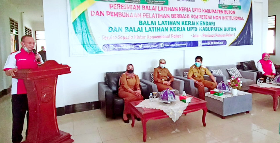 Kepala BLK Kendari Hadiri Peresmian UPTD di Kabupaten Buton
