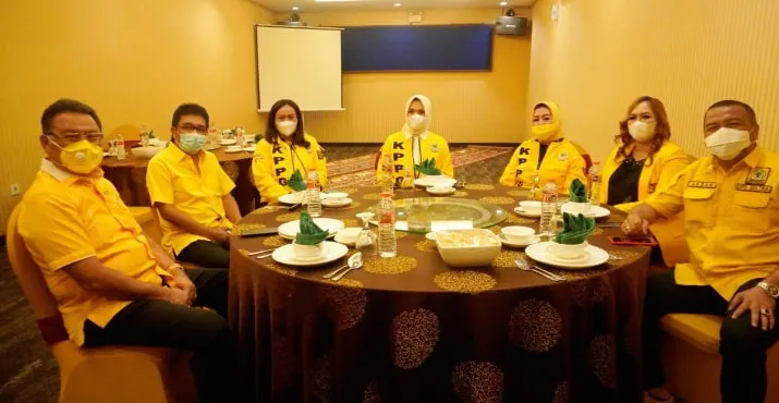 Ridwan Bae dan Ketua DPD Golkar Sultra Kompak Dukung AJP Bertarung di Pilwali 2024