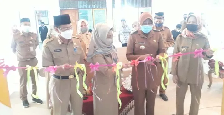 Pj Bupati Konsel Resmikan Ruang Bermain Anak dan Puspaga Mokoau