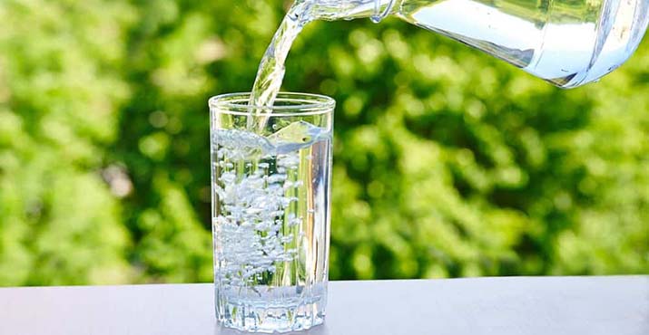 Saat Sahur, Berapa Gelas Air Putih yang Harus Diminum?