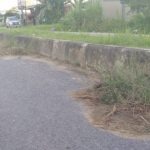 Warga Keluhkan Tumpukan Pasir di Ruas Jalan Sapati Wuawua