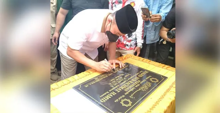 Andi Sumangerukka Resmikan Masjid Nur-Rachmat Hamid di Konawe