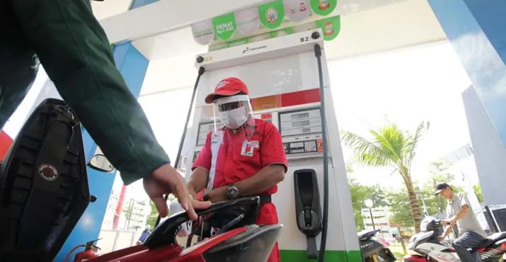 Pertamina Imbau Operator SPBU di Kendari Patuh Prokes dan Ikut Vaksin