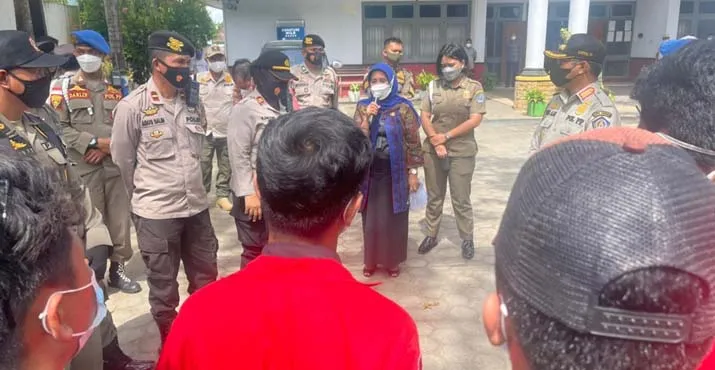 Tolak PPKM, Sekda Kendari Tantang Mahasiswa yang Tak Percaya Covid-19