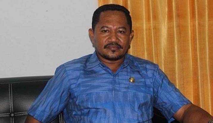 Kepala Dinas Kependudukan dan Pencatatan Sipil (Kadisdukcapil) Kabupaten Wakatobi, Abdul Rahim R.