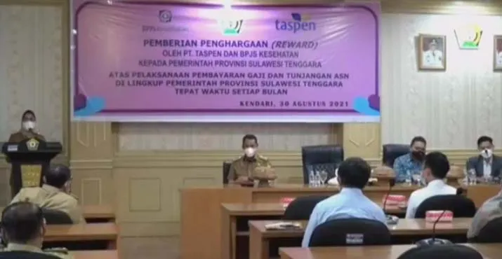 Pemprov Sultra Dapat Penghargaan dari PT Taspen dan BPJS Kesehatan
