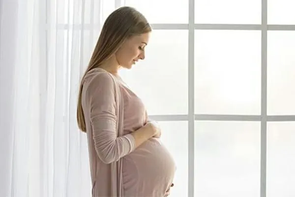 Pemerintah Membolehkan Wanita Hamil Vaksin Covid-19