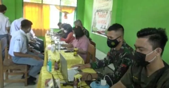 Gencar Vaksin, Ratusan Siswa SMA dan SMP Kartika Kendari Divaksinasi Covid-19