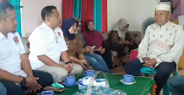Raih Medali Emas, DPP REI Sultra Hadiahi 1 Unit Rumah untuk Apriani Rahayu