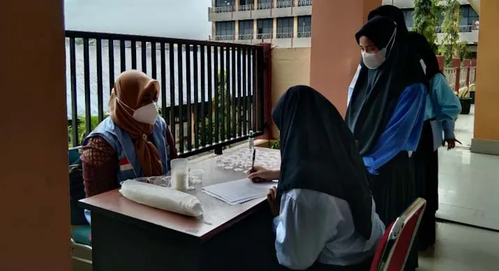 BNNP Sultra Tes Urine Maba Mandala Waluya, 712 Dinyatakan Negatif