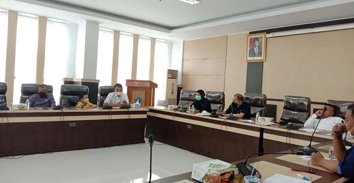 Komisi II DPRD Kendari Gelar RDP Bahas Keberadaan Pasar Mokoau