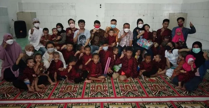 PBSI Sultra Salurkan Sembako di Panti Asuhan Al-Ikhlas Baruga