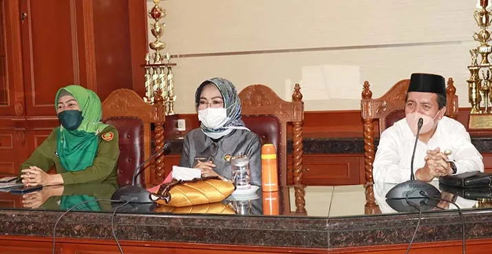 Pemprov Sultra Borong Penghargaan Dari BKKBN