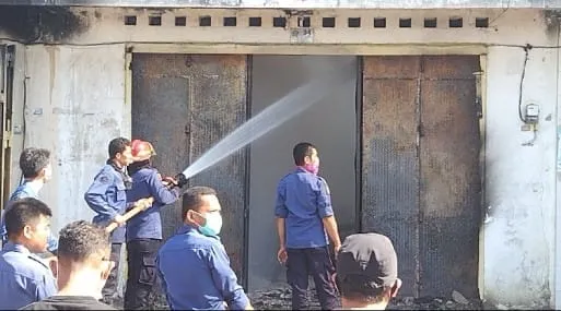 Empat Ruko di Kota Lama Terbakar